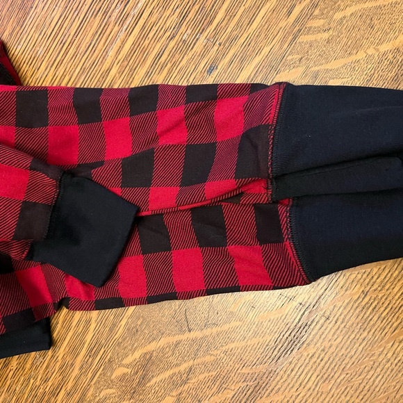 Lazy One matching PJs. Only worn once. - Picture 5 of 5